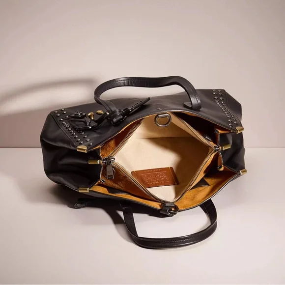 COACH Upcrafted ReLoved Cooper Carryall 🤩😍🤩💋💝 - Picture 3 of 4